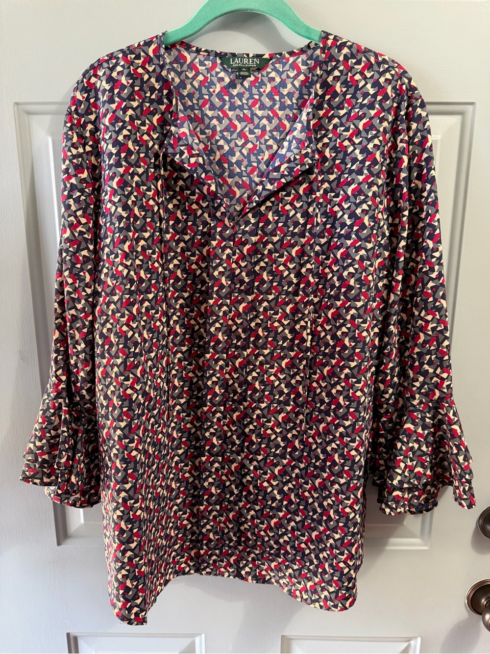 Fun print blouse by Lauren size XL